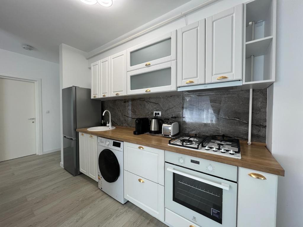 Cozy Accommodation Central City - Iasi Exterior foto